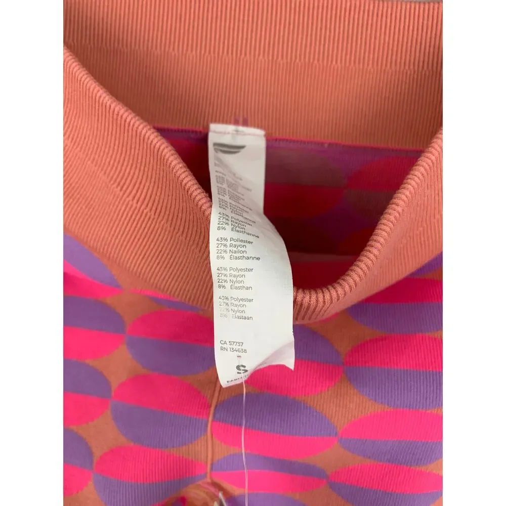 Fabletics Seamless High Waisted 9'' Rib Short Womens Small Pink Rave Geo New